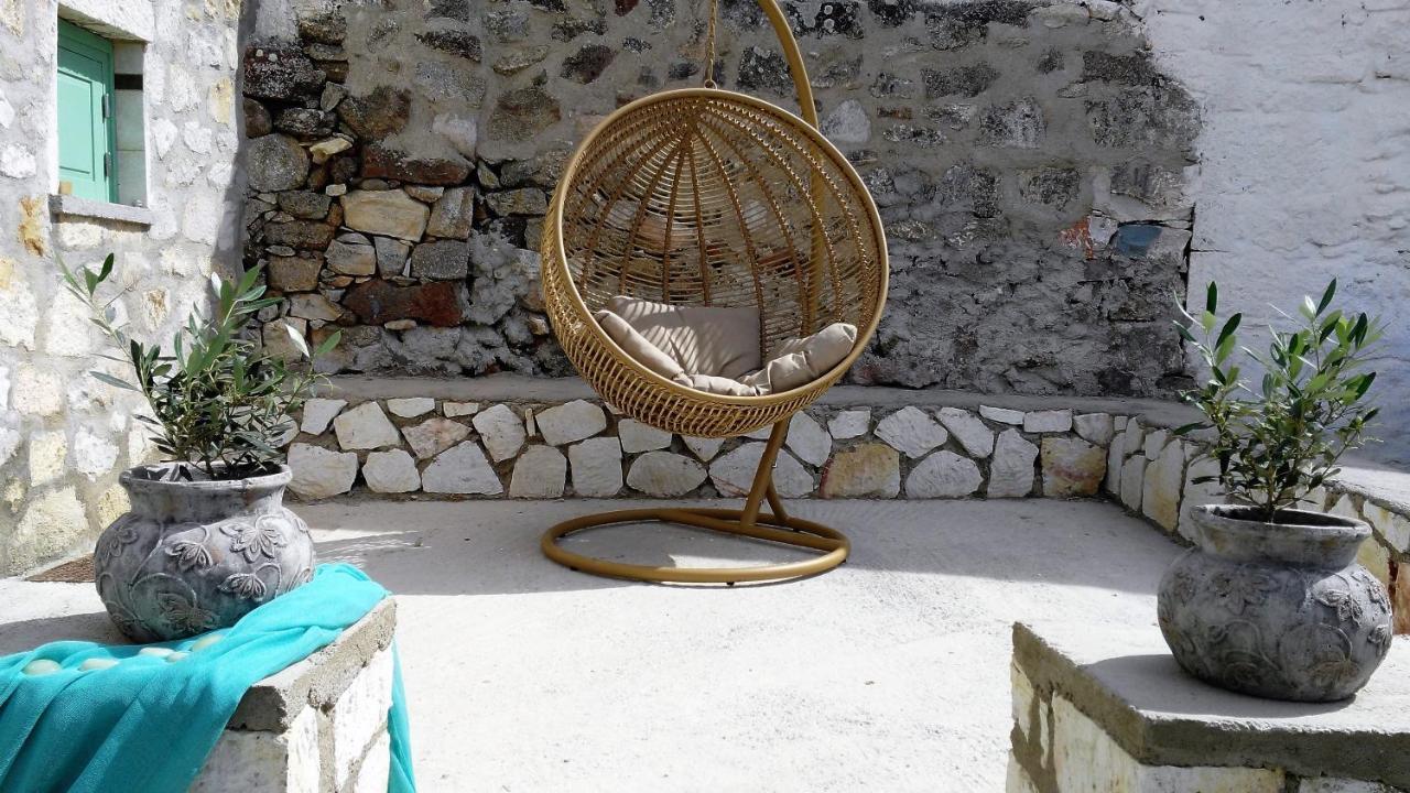 Argento Apartment Kimolos Exterior photo
