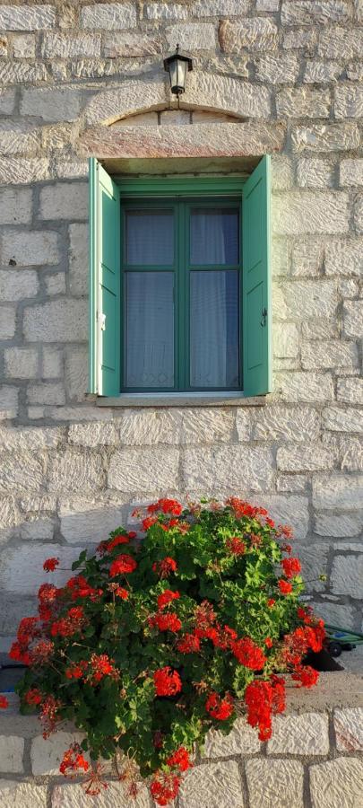 Argento Apartment Kimolos Exterior photo
